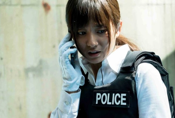 Кадр из дорамы Каменный кокон