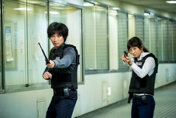 Кадр из дорамы Каменный кокон