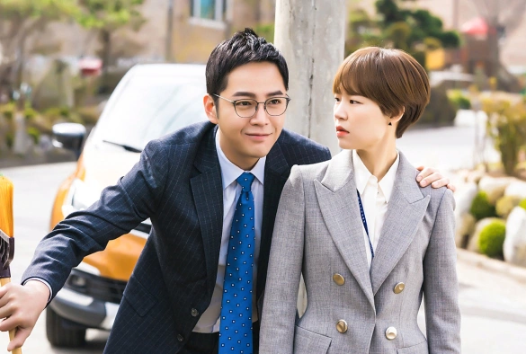 Кадр из дорамы Переключи мир