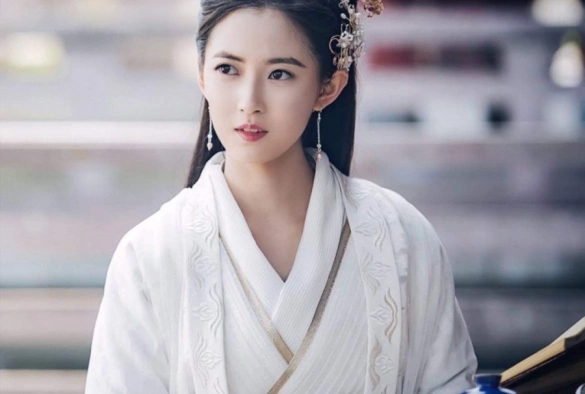 Кадр из дорамы Меч небес и сабля дракона