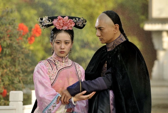 Кадр из дорамы Поразительное на каждом шагу