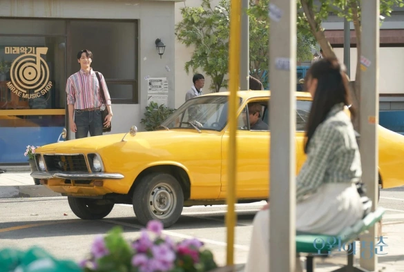 Кадр из дорамы Майская юность