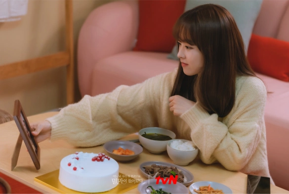 Кадр из дорамы Однажды разрушение вошло в дверь моего дома