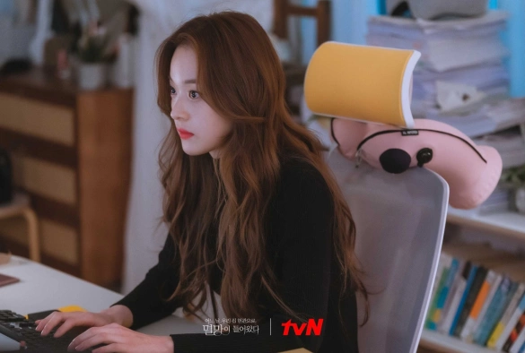 Кадр из дорамы Однажды разрушение вошло в дверь моего дома