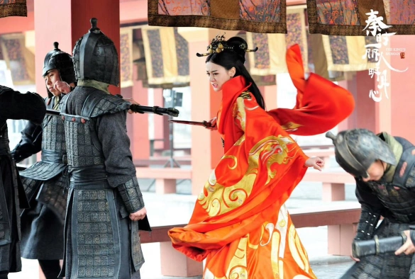 Кадр из дорамы Лучезарная красавица эпохи Цинь