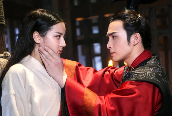 Кадр из дорамы Лучезарная красавица эпохи Цинь