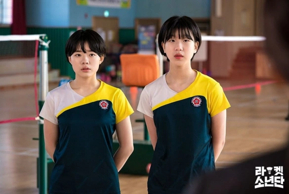 Кадр из дорамы Мальчики-ракетки