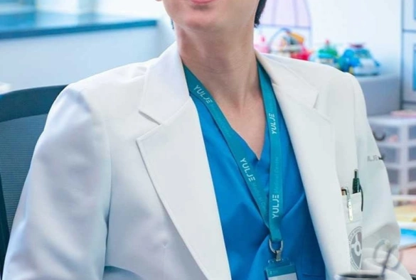 Кадр из дорамы Мудрая жизнь в больнице 2 сезон