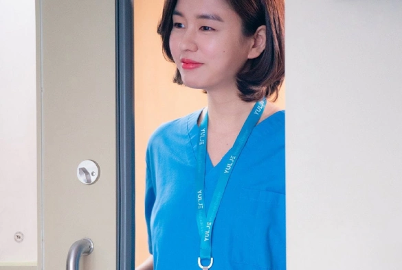 Кадр из дорамы Мудрая жизнь в больнице 2 сезон