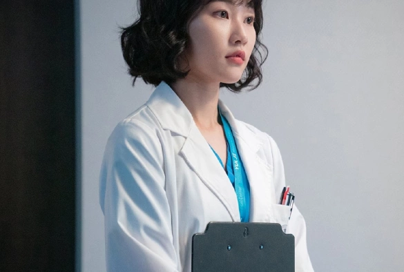 Кадр из дорамы Мудрая жизнь в больнице 2 сезон