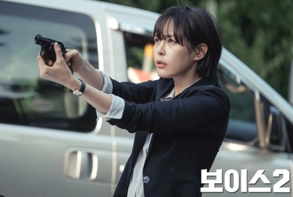 Кадр из дорамы Голос 2 сезон