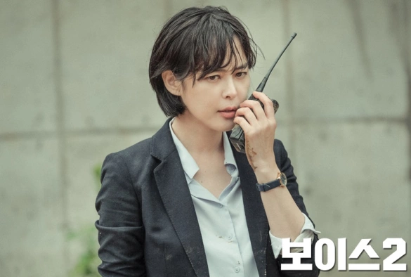 Кадр из дорамы Голос 2 сезон