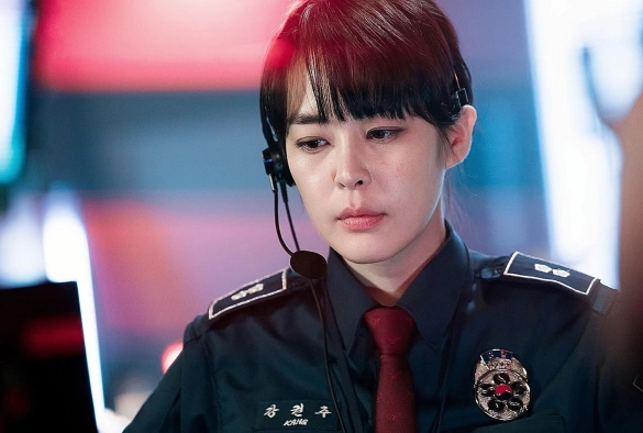 Кадр из дорамы Голос 2 сезон