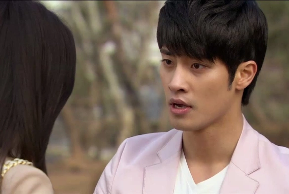 Кадр из дорамы История Кисэн