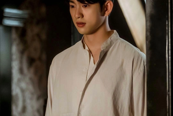 Кадр из дорамы Дьявольский судья