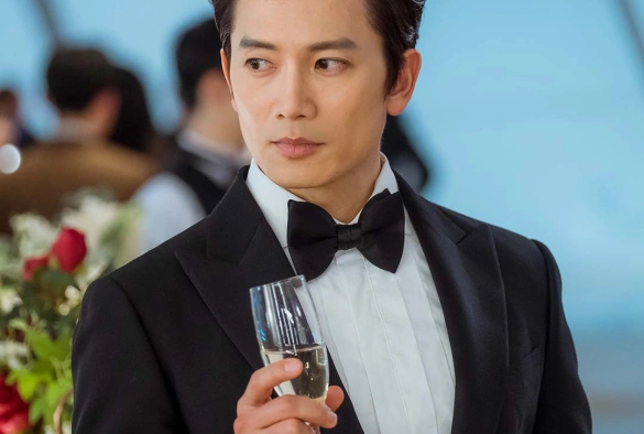 Кадр из дорамы Дьявольский судья