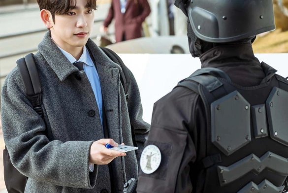 Кадр из дорамы Дьявольский судья