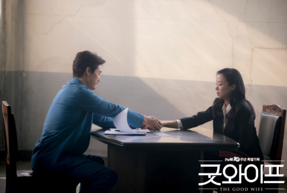 Кадр из дорамы Хорошая жена