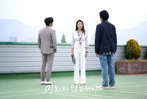 Кадр из дорамы Никто в здравом уме