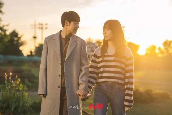 Кадр из дорамы Ты моя весна