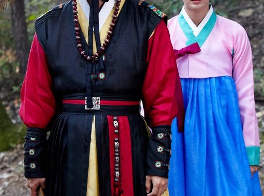 Кадр из дорамы Аран и Магистрат