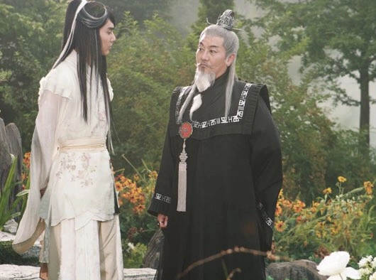 Кадр из дорамы Аран и Магистрат