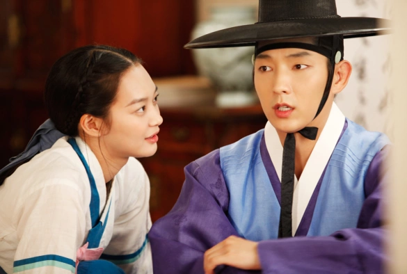 Кадр из дорамы Аран и Магистрат