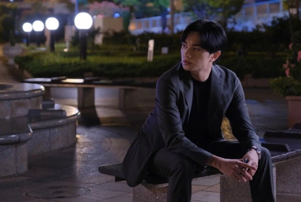 Кадр из дорамы Она была прекрасна (японская версия)