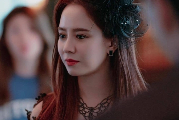 Кадр из дорамы Приходите в ресторан ведьмы