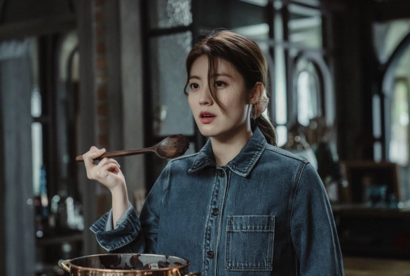 Кадр из дорамы Приходите в ресторан ведьмы