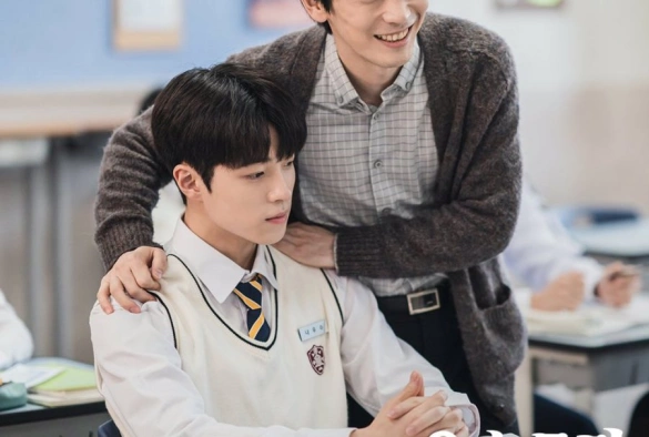 Кадр из дорамы Шаманка Га Ду Сим