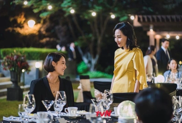 Кадр из дорамы Путь: Трагедия одного