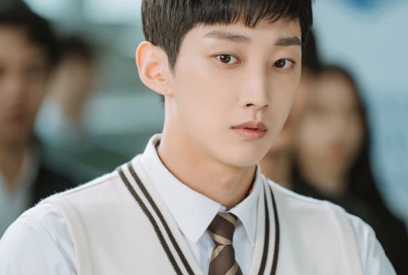 Кадр из дорамы Полицейская академия