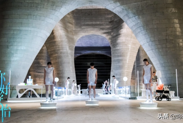 Кадр из дорамы Люди