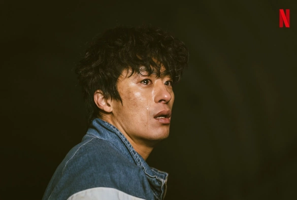 Кадр из дорамы Охотник за дезертирами 1 сезон