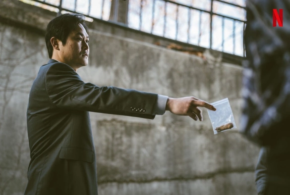 Кадр из дорамы Охотник за дезертирами 1 сезон