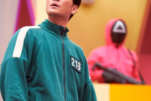 Кадр из дорамы Игра в кальмара 1 сезон