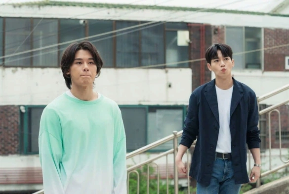 Кадр из дорамы Ресторан Флорида