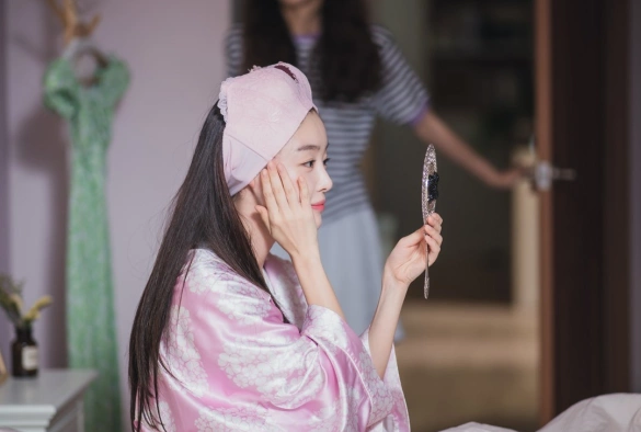 Кадр из дорамы Работай позже, пей сейчас 1 сезон