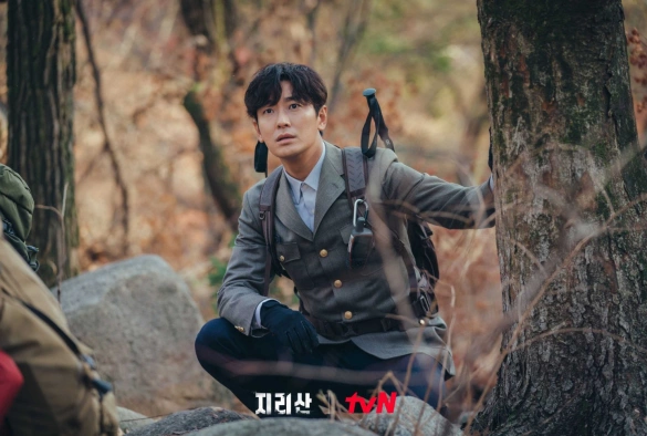 Кадр из дорамы Гора Чирисан