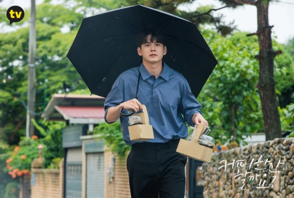 Кадр из дорамы Как насчёт чашечки кофе?