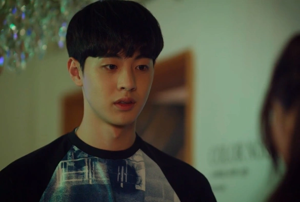 Кадр из дорамы Пэн