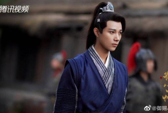 Кадр из дорамы Императорский коронер