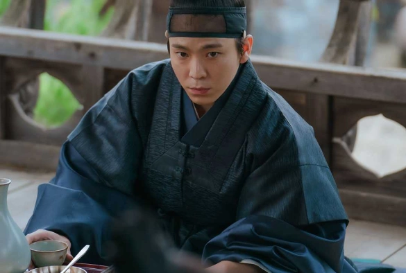 Кадр из дорамы Сказание о тайном королевском инспекторе и Чо И