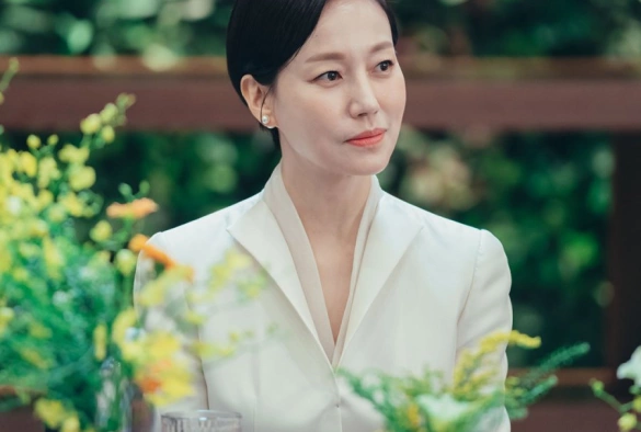 Кадр из дорамы Меланхолия