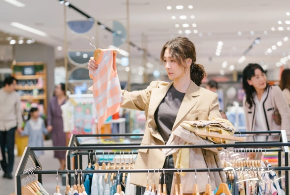 Кадр из дорамы Теперь мы расстаёмся