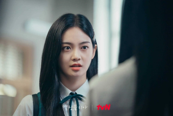 Кадр из дорамы Меланхолия