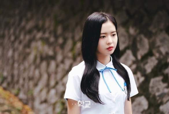 Кадр из дорамы Школа 2021