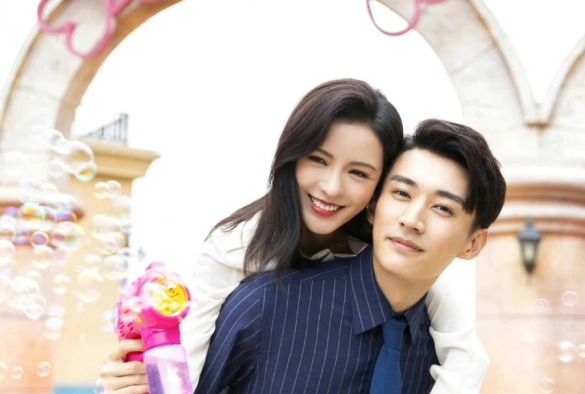 Кадр из дорамы Любовь в ночи