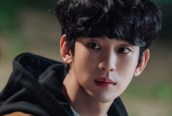 Кадр из дорамы В один обычный день